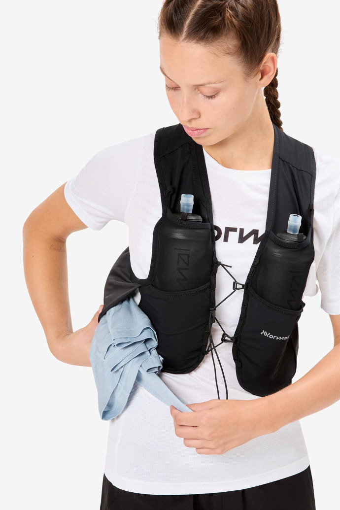Race Vest 5L Black race vest for men