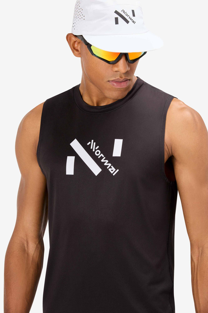 Men’s Race Tank Men's slim-fit black race tank top