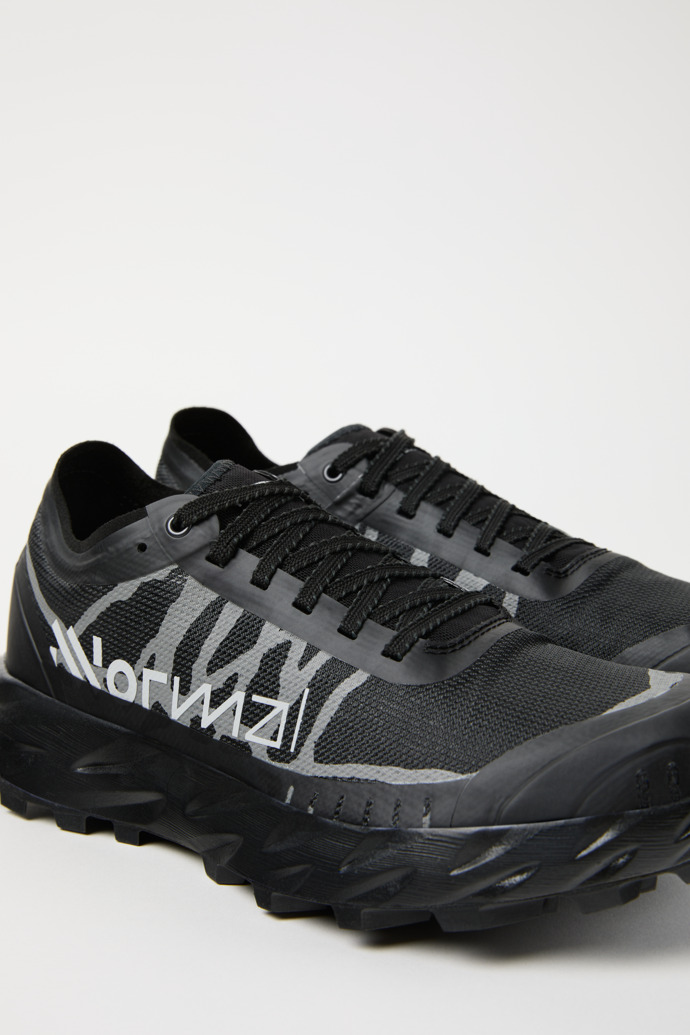 Kjerag Brut Black Men's black trail running shoes with maximum performance