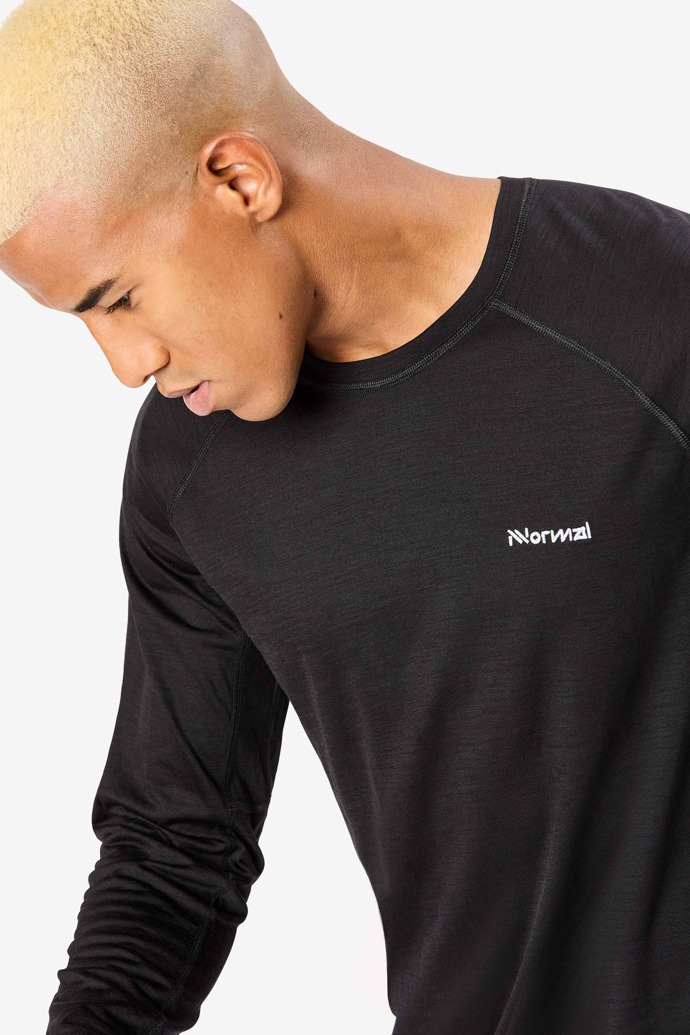 Men's Merino Long Sleeve T-shirt Black Men's black merino long-sleeved t-shirt
